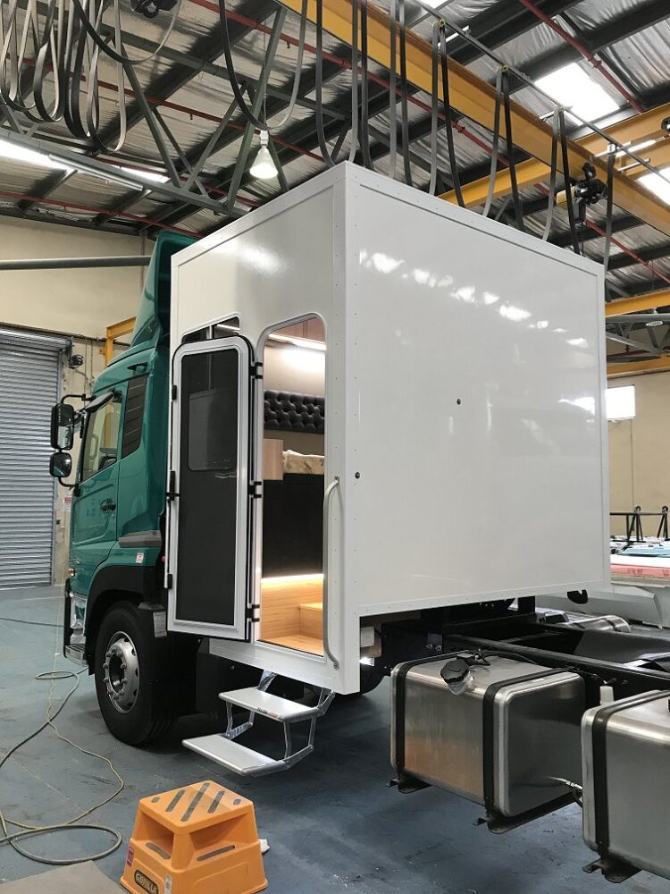 Truck Sleeper Cabs, custom & original equipment sleeper cabs